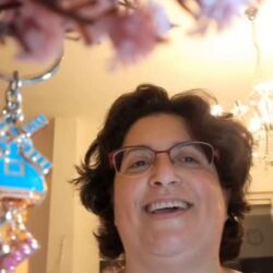 תמונה של אלה שפר פסיכותרפיה אונליין